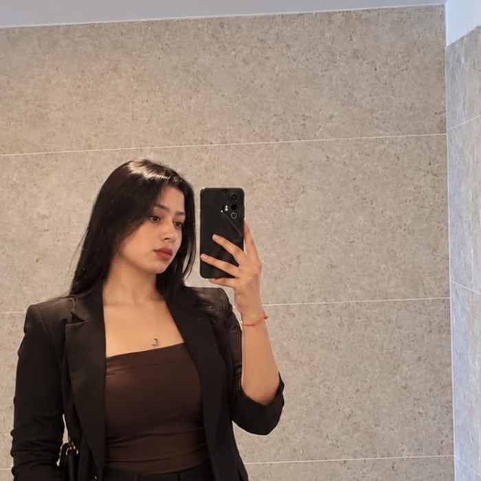 Khushi Kashyap